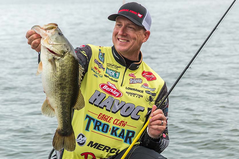 Flipping and Pitching Tips from Pro Angler Skeet Reese